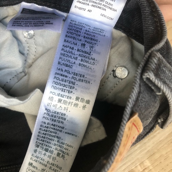 Levi's Ribcage Straight Leg Women's Jeans in Black - Picture 9 of 11